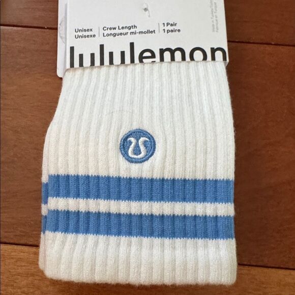NWT lululemon 3 pairs of Daily Essentials Socks size XL - Picture 4 of 5